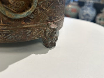 A rare Chinese archaic silver-inlaid bronze cosmetic box and cover, 'lian', Western Han