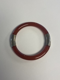 Collection vari&eacute;e de 16 pi&egrave;ces de bijoux et bo&icirc;tes, dont du jade, de l'or et de l'argent, Chine, 19&egrave;me