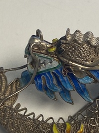 Collection vari&eacute;e de 16 pi&egrave;ces de bijoux et bo&icirc;tes, dont du jade, de l'or et de l'argent, Chine, 19&egrave;me
