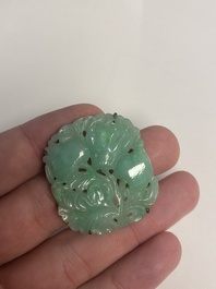 Collection vari&eacute;e de 16 pi&egrave;ces de bijoux et bo&icirc;tes, dont du jade, de l'or et de l'argent, Chine, 19&egrave;me