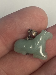 Collection vari&eacute;e de 16 pi&egrave;ces de bijoux et bo&icirc;tes, dont du jade, de l'or et de l'argent, Chine, 19&egrave;me