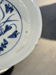 Five Chinese blue and white ko-sometsuke &lsquo;prawn&rsquo; plates for the Japanese market, Tianqi