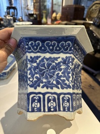 Two Chinese qianjiang cai hat stands, a blue and white jardiniere on stand, a famille rose vase and a covered vase, 19/20th C.