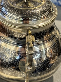 R&eacute;cipient couvert ottoman en argent niello dor&eacute;, la Turquie, p&eacute;riode du sultan Abdulhamid II (1876-1909)