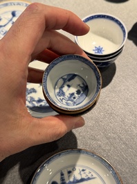 12 Chinese blue and white cups and 13 saucers, including capucin-brown glazed, Kangxi/Qianlong