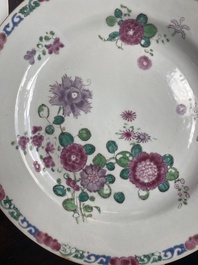 Collection vari&eacute;e en porcelaine de Chine en grisaille et famille rose, Yongzheng/Qianlong