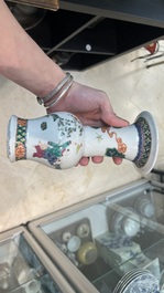 Collection vari&eacute;e de 15 pi&egrave;ces en porcelaine de Chine qianjiang cai, famille rose et verte, 19/20&egrave;me