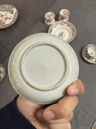 Een gevarieerde collectie Chinees famille rose en Imari-stijl porselein, Yongzheng en later