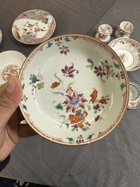 Een gevarieerde collectie Chinees famille rose en Imari-stijl porselein, Yongzheng en later