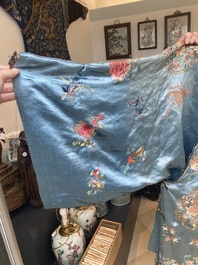 A Chinese embroidered silk skirt and a women's summer robe, 18th/19th C.
