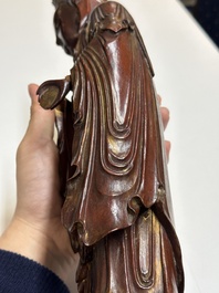 Sculpture de Guanyin en bois laqu&eacute; et partiellement dor&eacute;, Chine, Ming