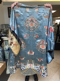 A Chinese embroidered silk skirt and a women's summer robe, 18th/19th C.