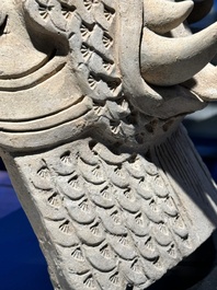 A Chinese pottery dragon head architectural tile, Song/Jin
