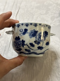 A varied collection of Chinese blue and white and famille rose porcelain, 18th C. and later