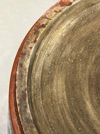 Two Chinese famille rose vases and a jardiniere, 19/20th C.