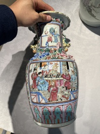 Two Chinese famille rose vases and a jardiniere, 19/20th C.