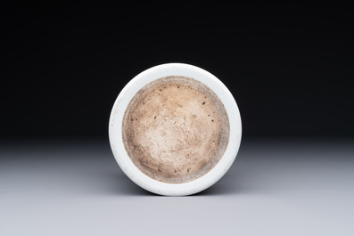 A Chinese famille verte 'fisherman' brush pot, 19th C.