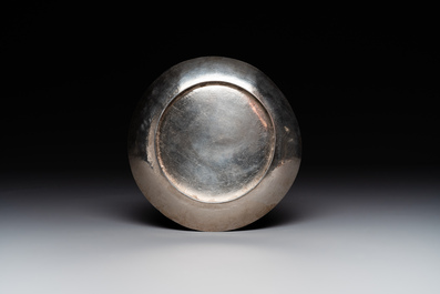 A fine Vietnamese silver bowl and saucer, Lei 雷 mark, 19th C.