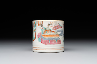 A varied collection of thirteen pieces Chinese famille rose and verte porcelain, 19th C.