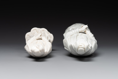 Two Chinese Dehua blanc de Chine figures of Guanyin, 18th C.