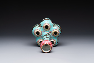 A Chinese famille rose turquoise-ground 'dragon' flower vase, 19th C.