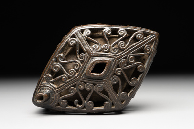 A Chinese reticulated lozenge-shaped double-walled bronze water dropper, 16th C.