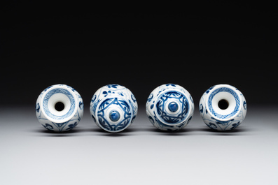 Two pairs of Chinese blue and white 'Long Eliza' vases, jade mark, Kangxi