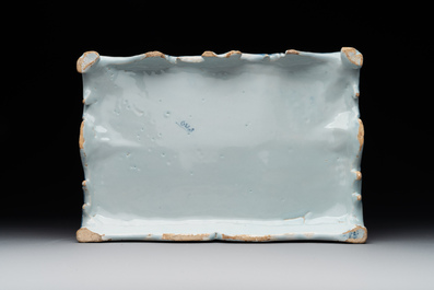 A rare blue and white Dutch Delft jewellery casket and cover, 18th C.