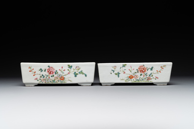 A pair of rectangular Chinese famille rose jardinieres with floral design, Republic