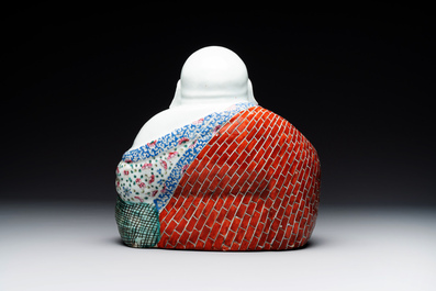 A Chinese famille rose Buddha, Zhu Mao Ji Zao 朱茂記造 mark, Republic