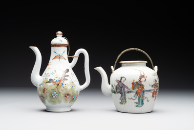 A pair of Chinese blue and white vases, a pair of sancai Buddhist lions, a famille rose ewer and a teapot, 19th C.