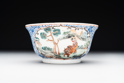 A Chinese famille rose 20-piece tea service, Yongzheng/Qianlong