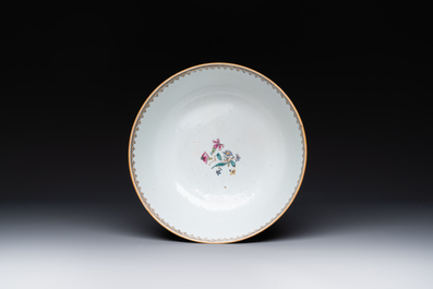 A Chinese famille rose 'mandarin subject' bowl, Qianlong