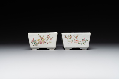 A pair of rectangular Chinese famille rose jardinieres with floral design, Republic