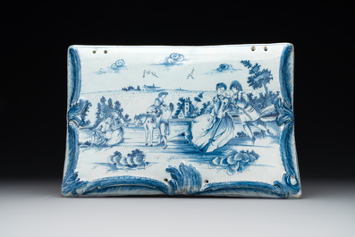 A rare blue and white Dutch Delft jewellery casket and cover, 18th C.
