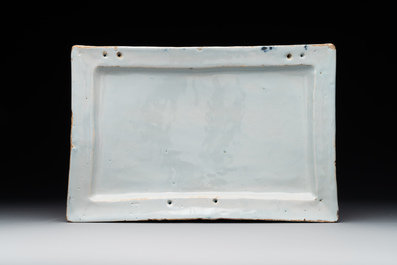 A rare blue and white Dutch Delft jewellery casket and cover, 18th C.
