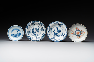 A varied collection of Chinese blue and white, grisaille and famille verte porcelain, Kangxi and later
