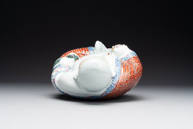 A Chinese famille rose Buddha, Zhu Mao Ji Zao 朱茂記造 mark, Republic