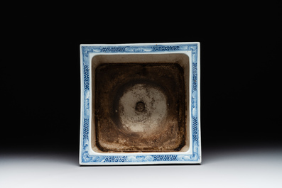A square Chinese blue and white 'three rams' jardiniere, 19th C.