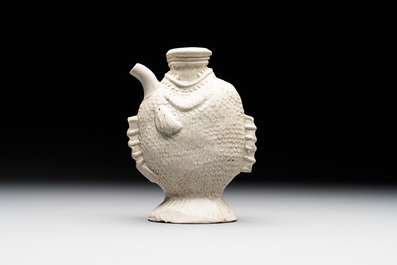 A collection of 20 Chinese monochrome wares, Song/Ming