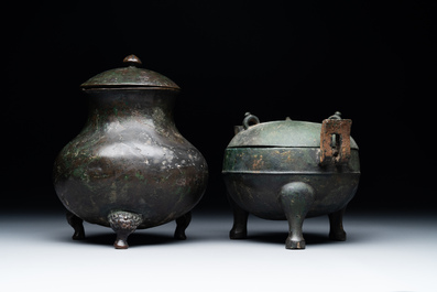 Two Chinese archaic bronze food vessels, 'ding 鼎', Han