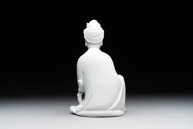 A Chinese Dehua blanc de Chine Guanyin, 19th C.