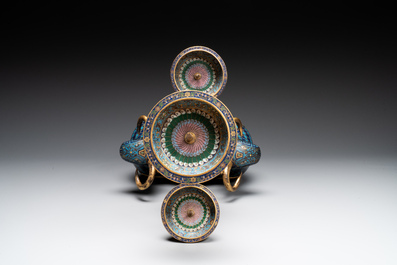 A pair of extremely rare Chinese ram-shaped cloisonn&eacute; candelabra, 18/19th C.