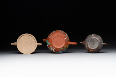 A collection of 20 Chinese Yixing stoneware teapots, 20th C.