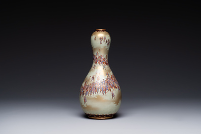 A rare Japanese Kutani vase, Kutani Kozan 九谷光山 mark, Meiji, 19th C.