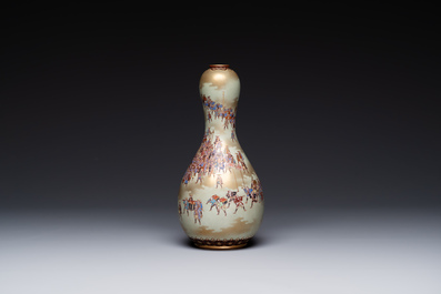 A rare Japanese Kutani vase, Kutani Kozan 九谷光山 mark, Meiji, 19th C.