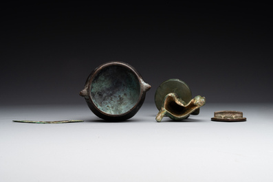 A varied collection of five Chinese bronze objects, 4th C. B.C./15th C.