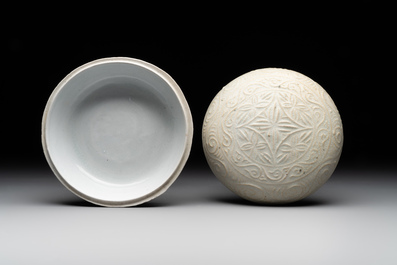 A collection of 20 Chinese monochrome wares, Song/Ming