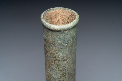 An unusual Chinese archaic bronze arrow vase, 'touhu 投壺', Han