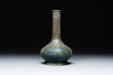 An unusual Chinese archaic bronze arrow vase, 'touhu 投壺', Han
